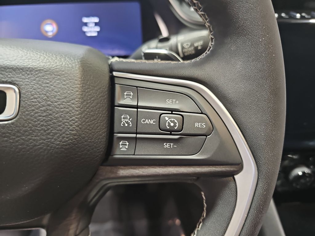 2023 JEEP GRAND CHEROKEE L - Image 20