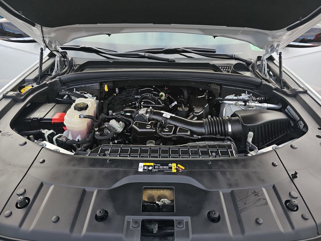 2023 JEEP GRAND CHEROKEE - Image 31