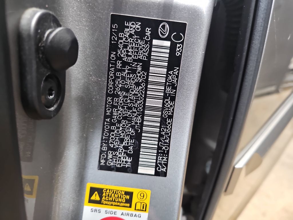 2016 LEXUS ES - Image 30