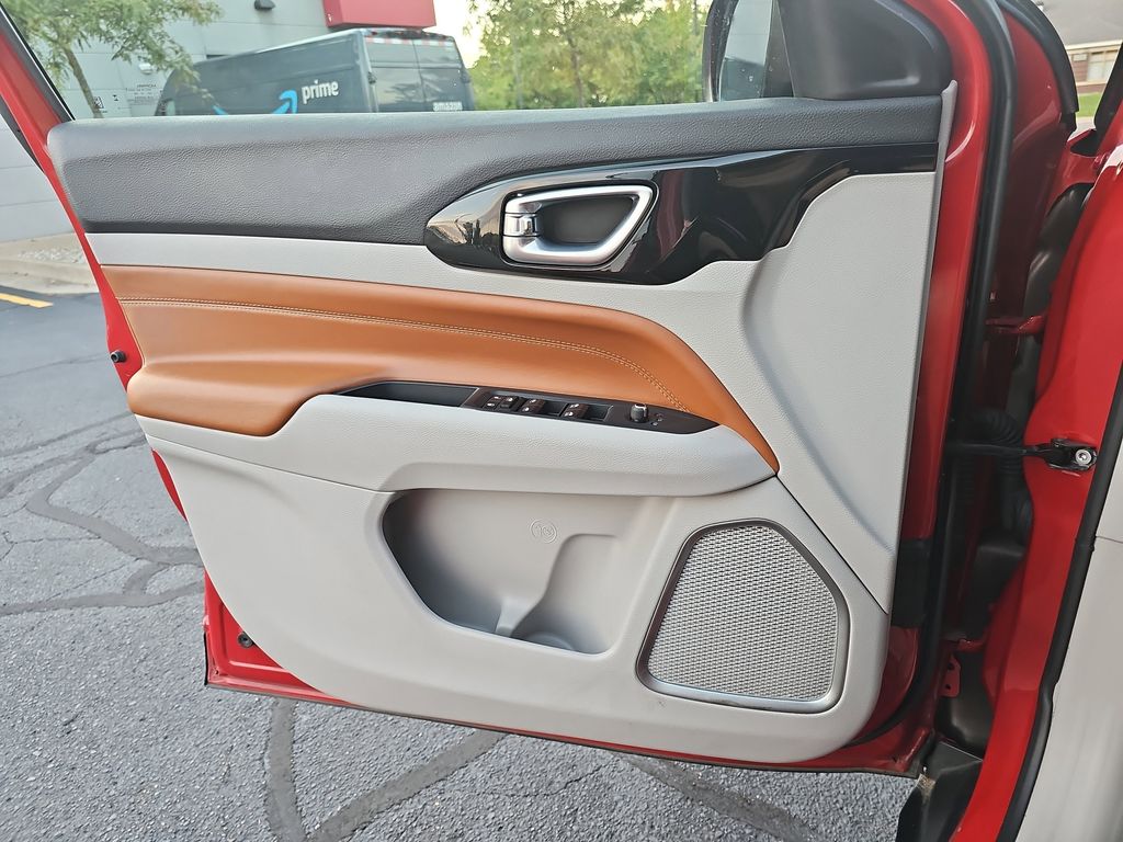 2023 JEEP COMPASS - Image 25