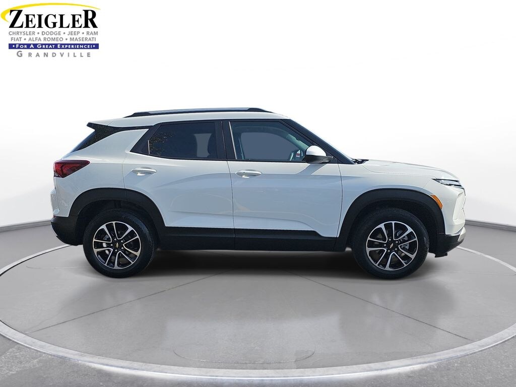 Certified 2025 Chevrolet Trailblazer LT SUV