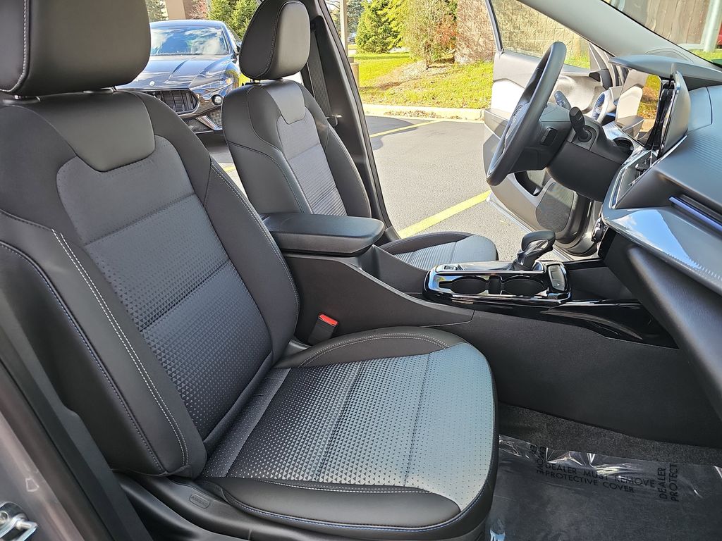 2025 CHEVROLET TRAX - Image 10