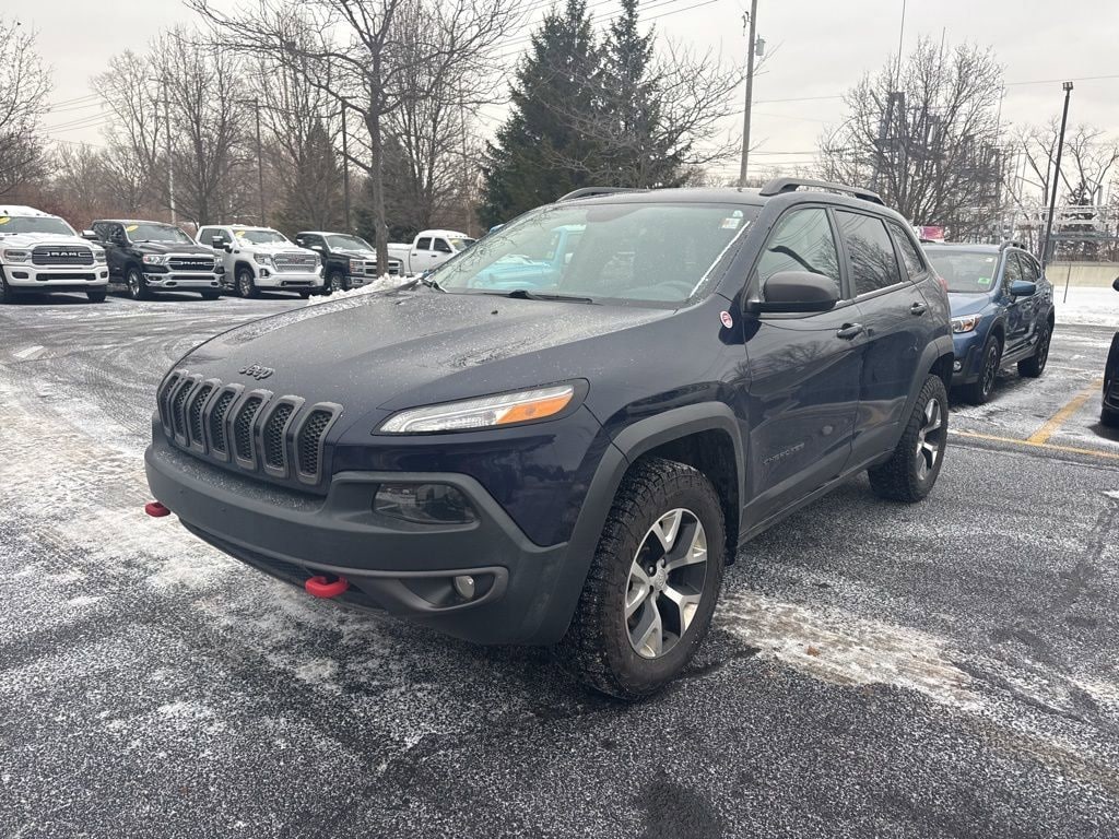 Used 2016 Jeep Cherokee Trailhawk SUV