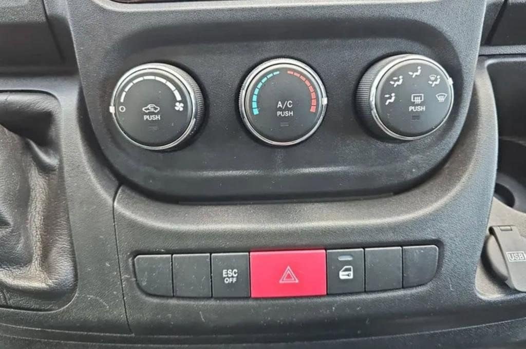 2020 RAM PROMASTER 2500 - Image 9