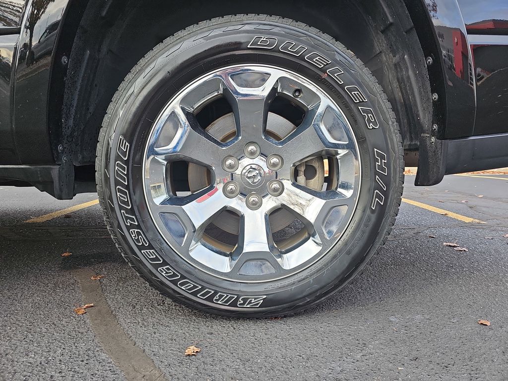 2025 RAM 1500 - Image 30