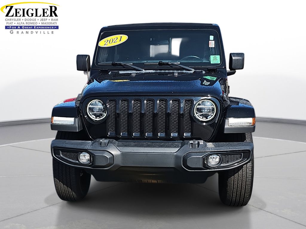 2021 Jeep Wrangler Unlimited Sahara Altitude photo 2