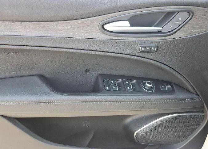 2023 ALFA ROMEO STELVIO - Image 7