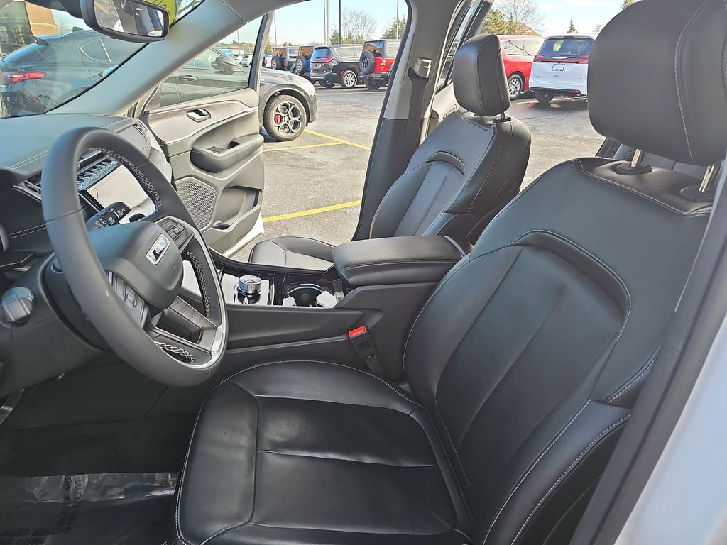 2023 JEEP GRAND CHEROKEE - Image 15