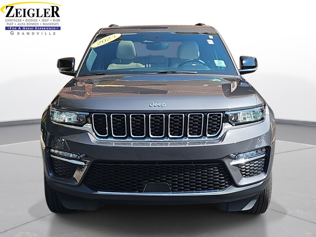 2023 Jeep Grand Cherokee Limited photo 2