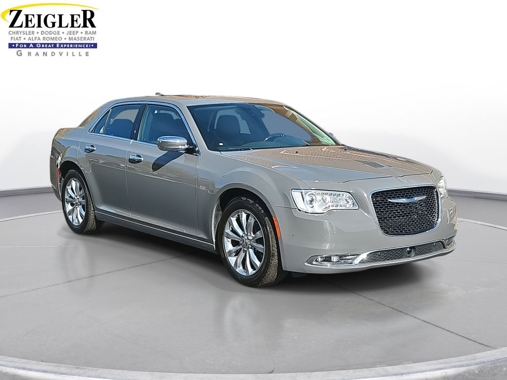 2019 Chrysler 300 Limited photo 3