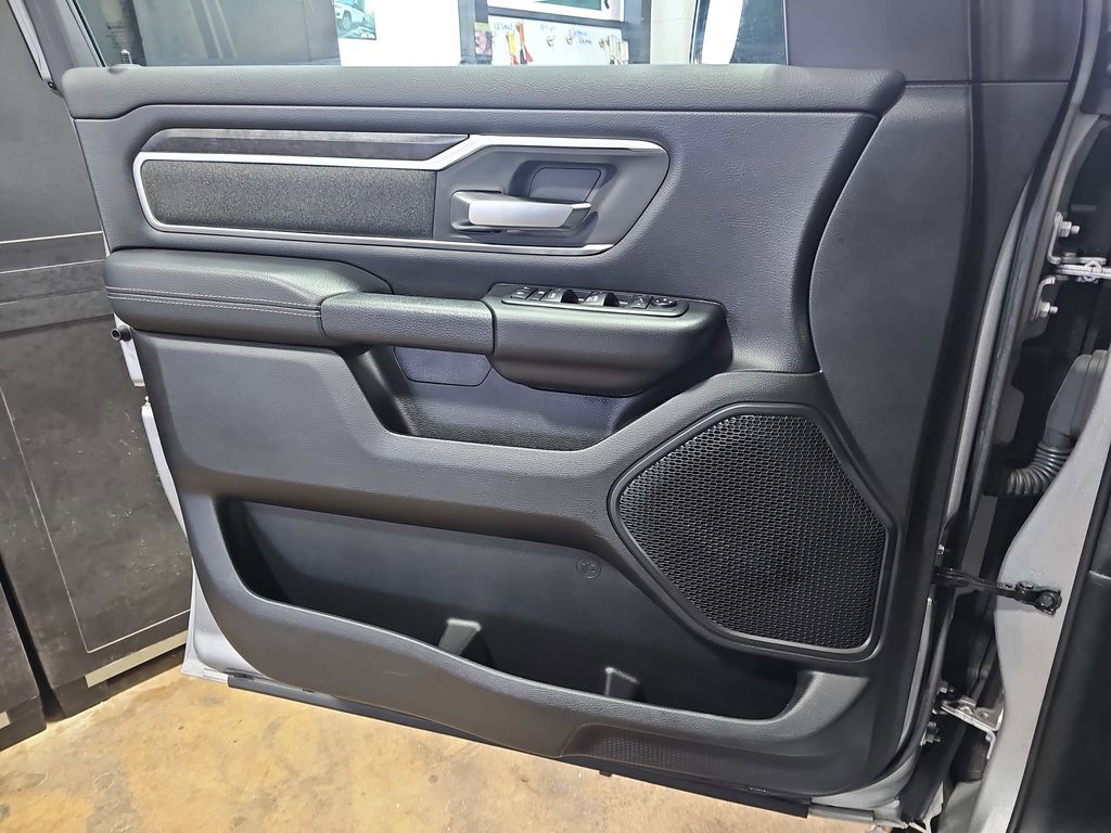 2019 RAM 1500 - Image 27