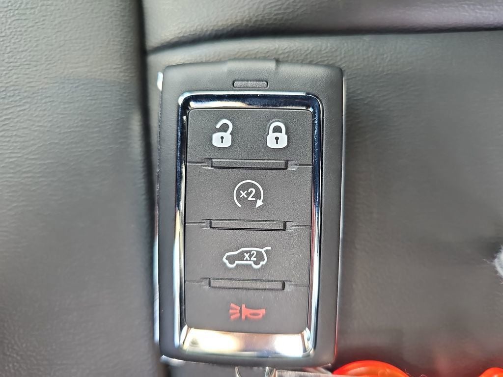 2025 JEEP GRAND CHEROKEE - Image 35