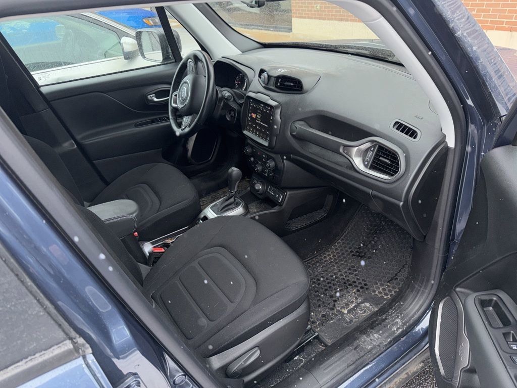 2022 JEEP RENEGADE - Image 8