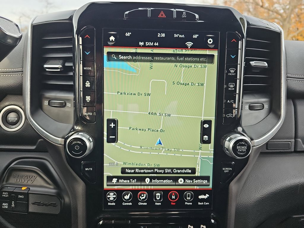 2021 RAM 3500 - Image 20