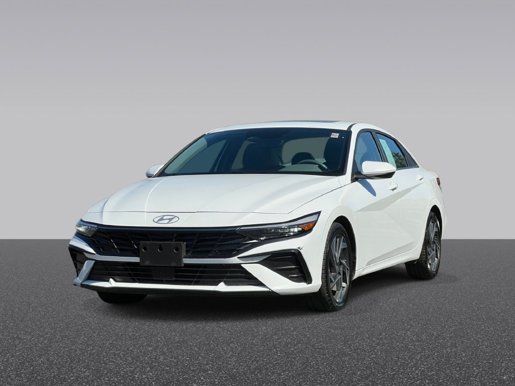 Used 2025 Hyundai Elantra SEL Convenience Sedan