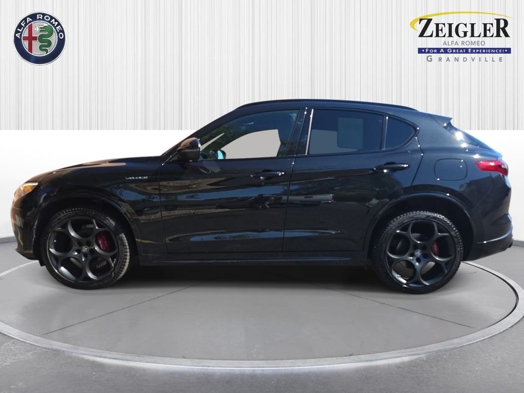 Used 2023 Alfa Romeo Stelvio Veloce SUV