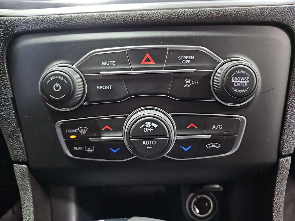 2017 DODGE CHARGER - Image 20