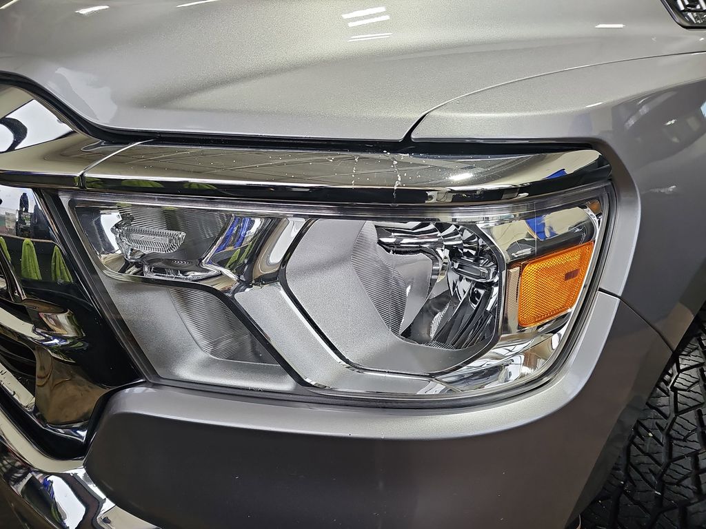 2019 RAM 1500 - Image 31