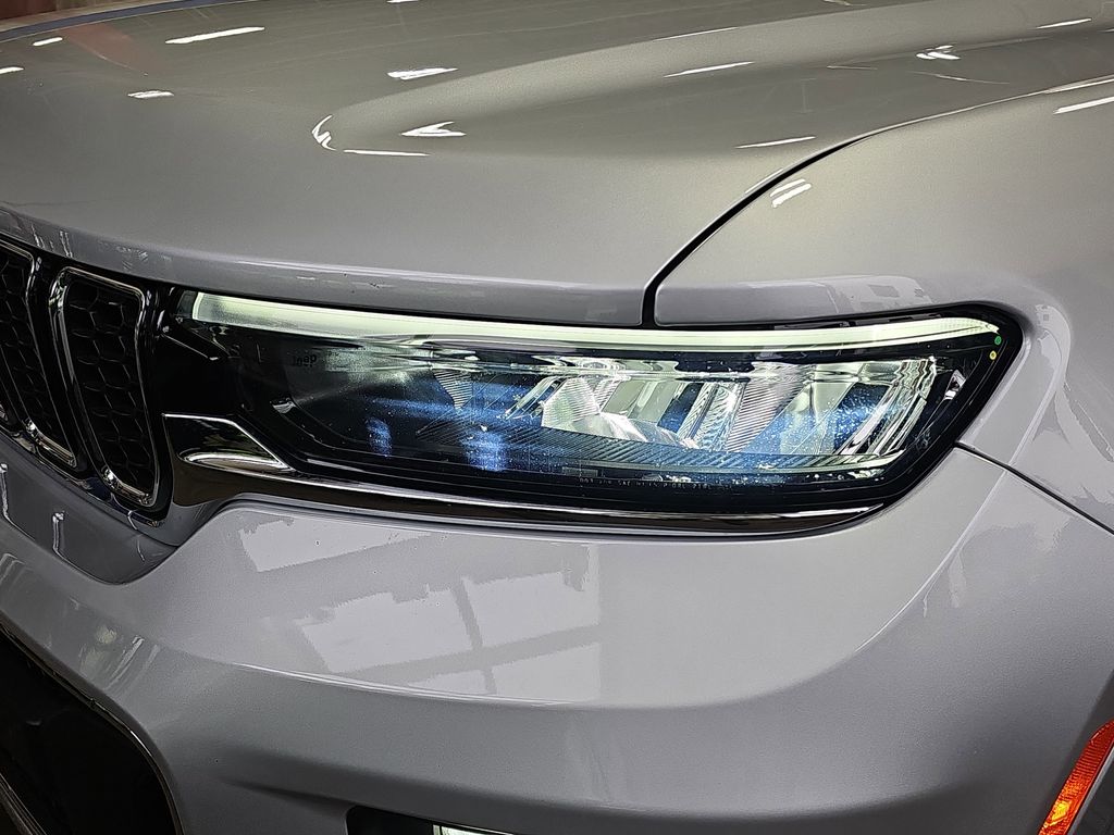 2024 JEEP GRAND CHEROKEE L - Image 33