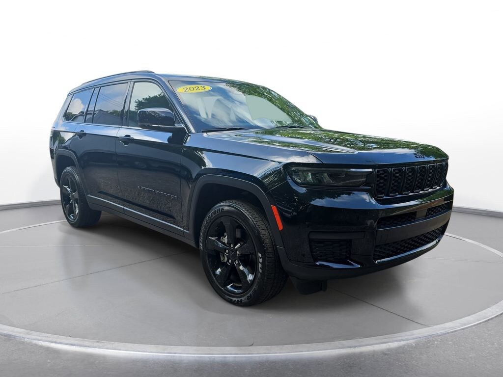 Certified 2023 Jeep Grand Cherokee Altitude SUV
