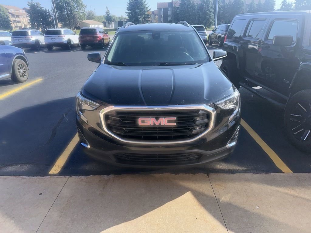 2020 Gmc Terrain SLE photo 2