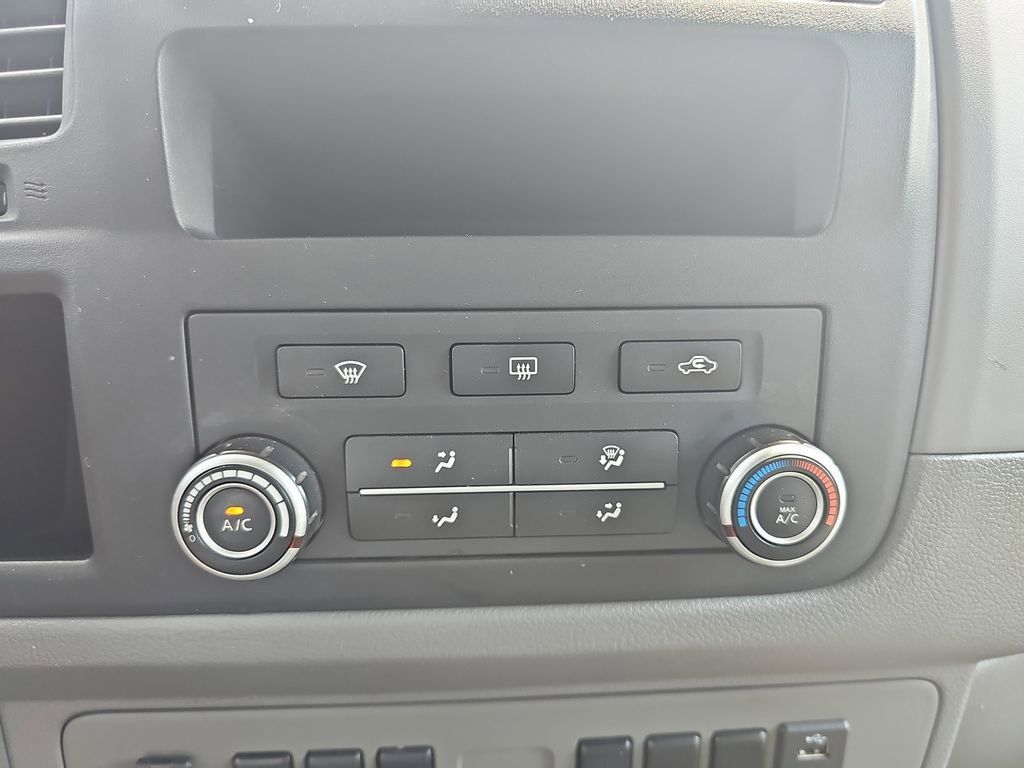 2020 NISSAN NV - Image 22