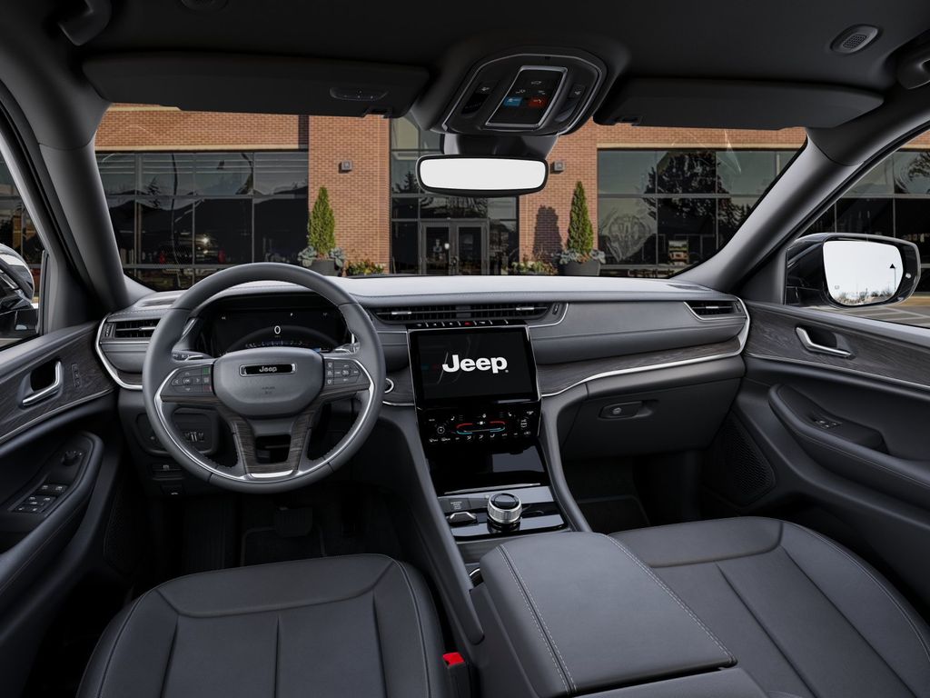 2025 JEEP GRAND CHEROKEE - Image 14