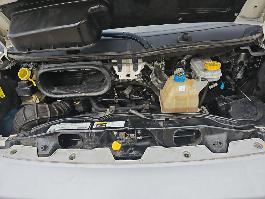 2021 RAM PROMASTER 2500 - Image 27