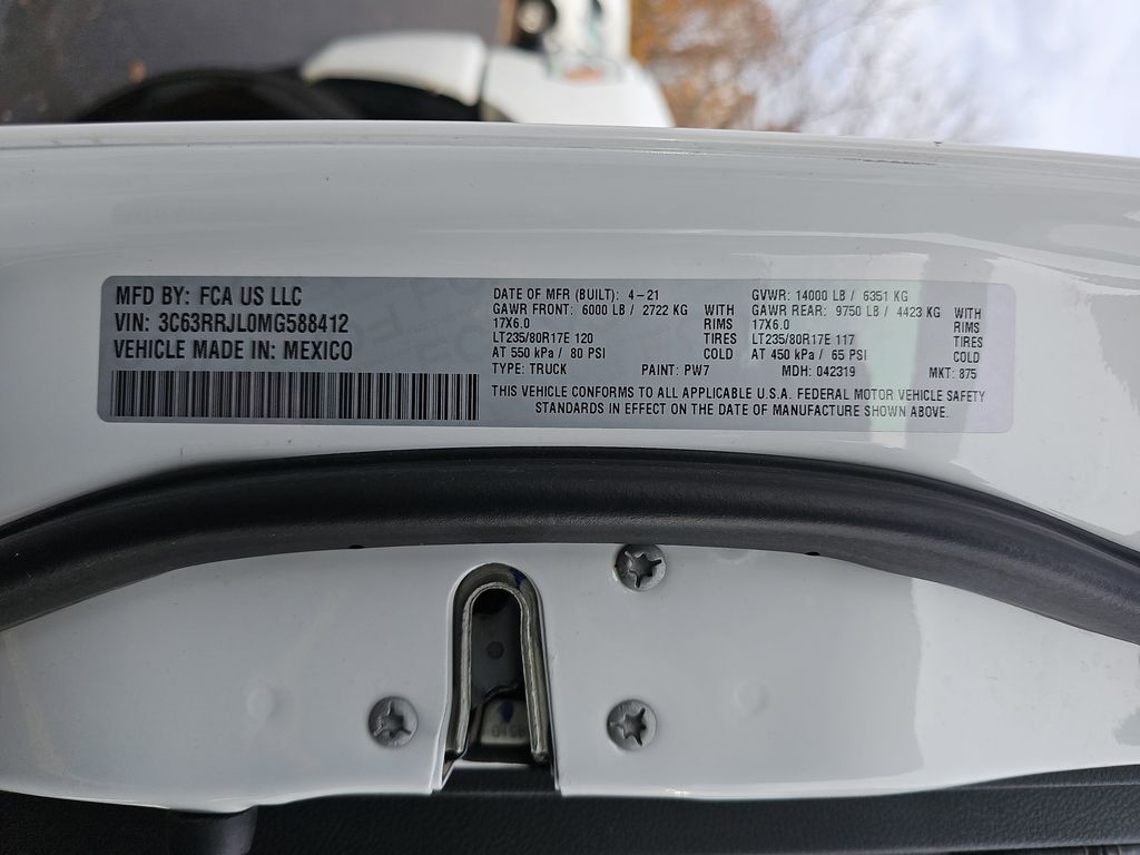 2021 RAM 3500 - Image 33