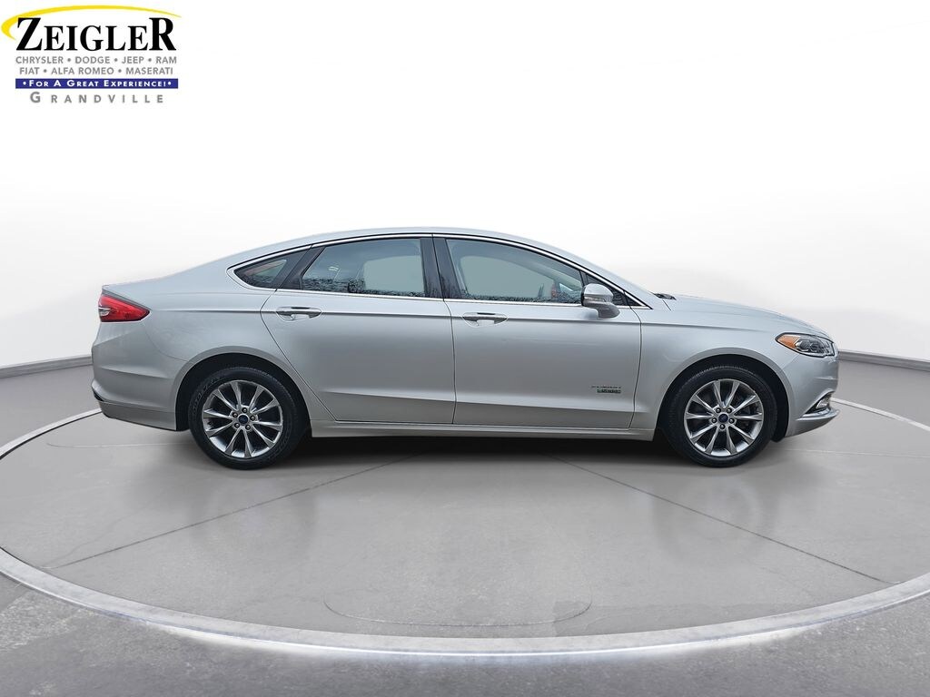 Used 2017 Ford Fusion Energi SE Luxury Sedan