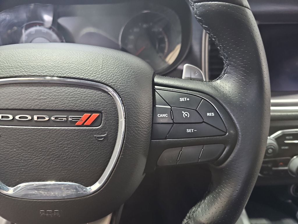 2017 DODGE CHARGER - Image 17