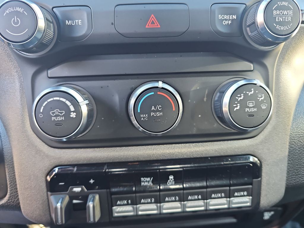 2021 RAM 2500 - Image 20