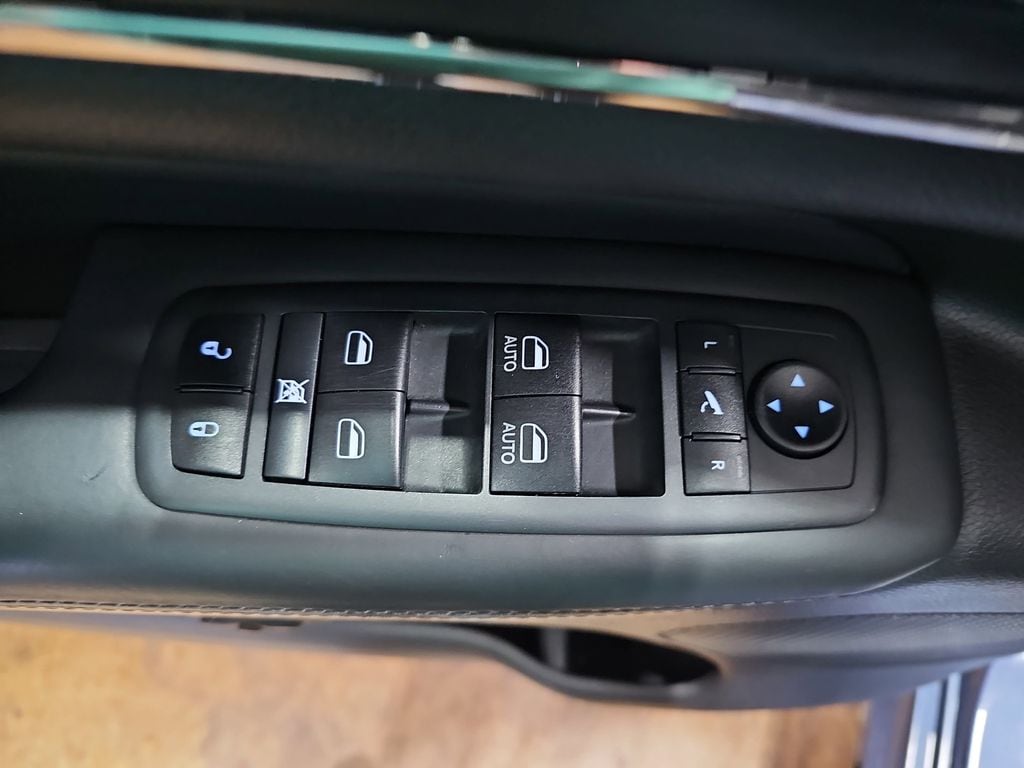 2021 JEEP GRAND CHEROKEE - Image 27