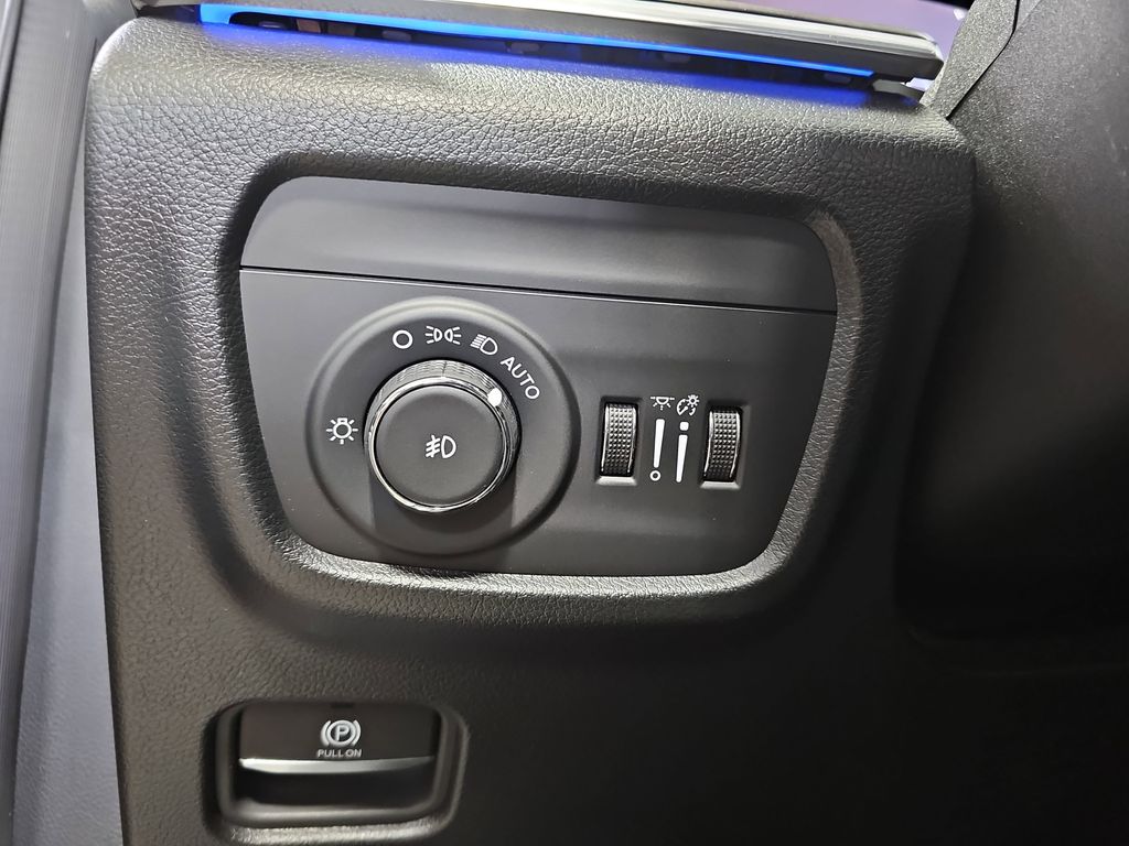 2024 JEEP GRAND CHEROKEE L - Image 27