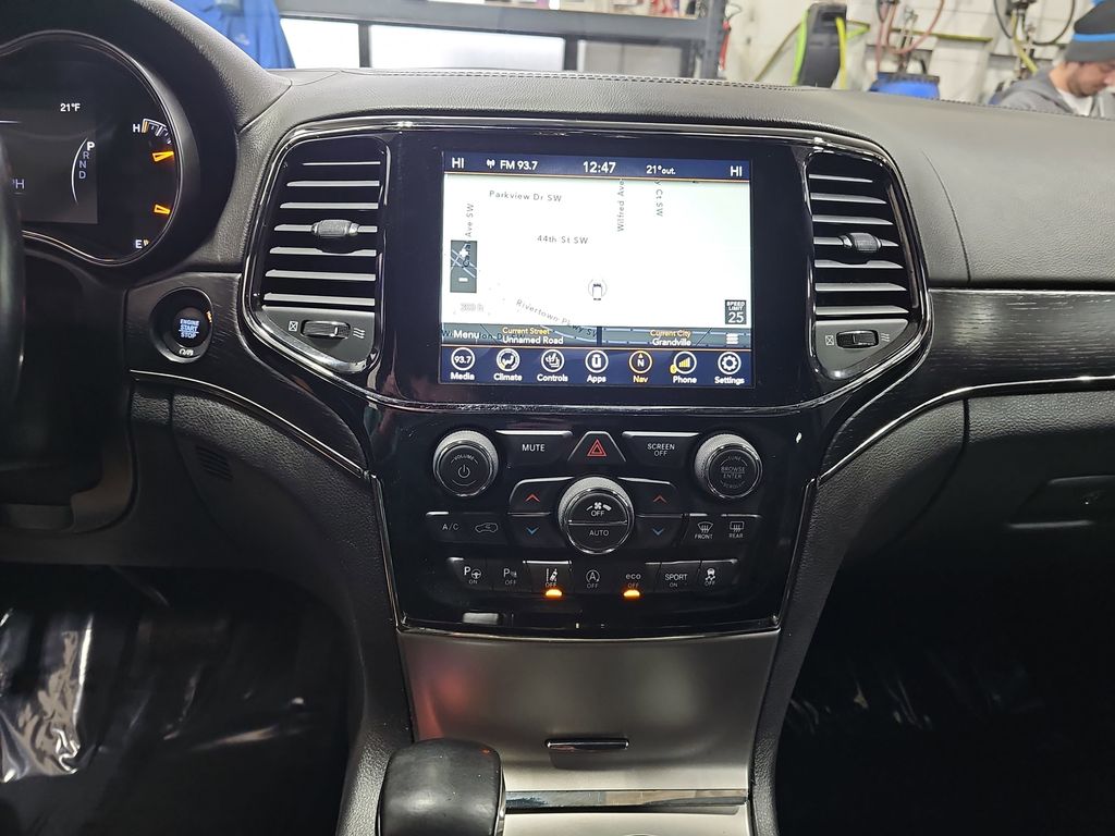 2021 JEEP GRAND CHEROKEE - Image 20