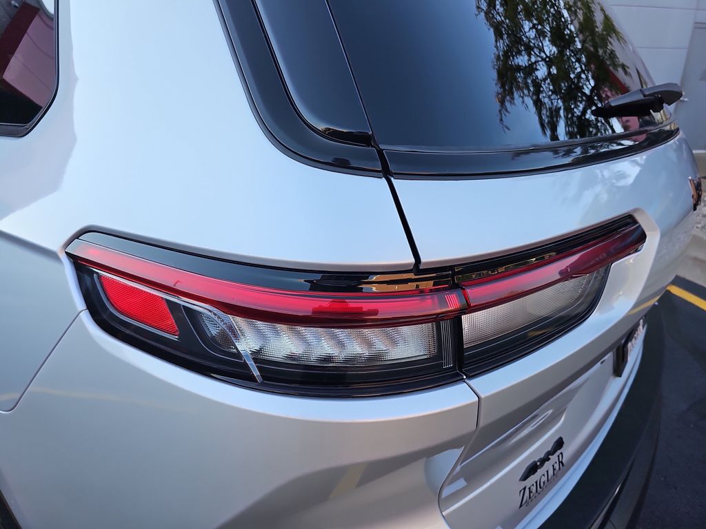 2023 JEEP GRAND CHEROKEE L - Image 35