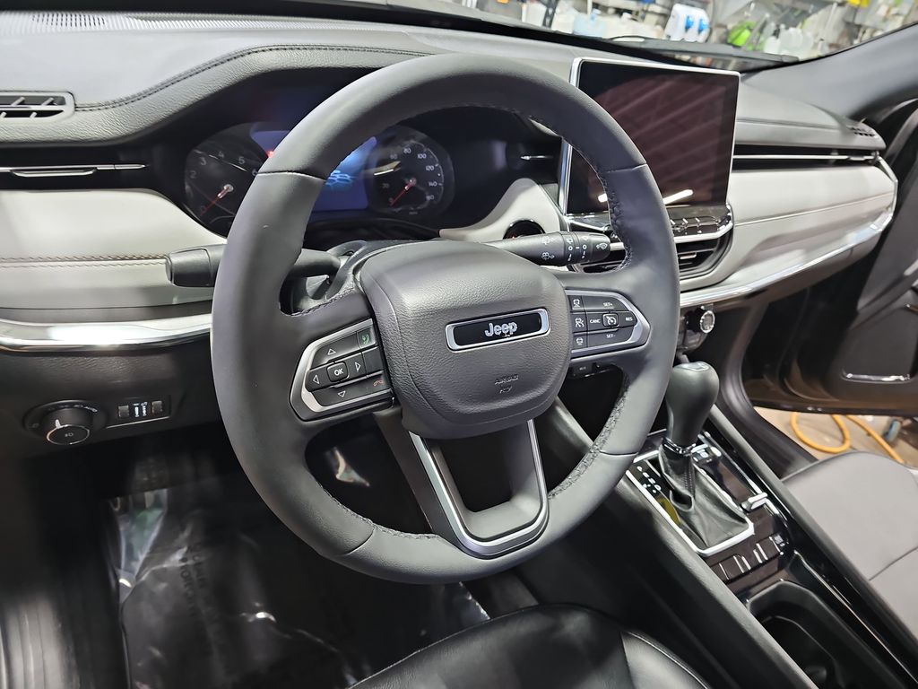 2023 JEEP COMPASS - Image 15