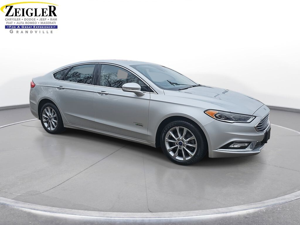 Used 2017 Ford Fusion Energi SE Luxury Sedan