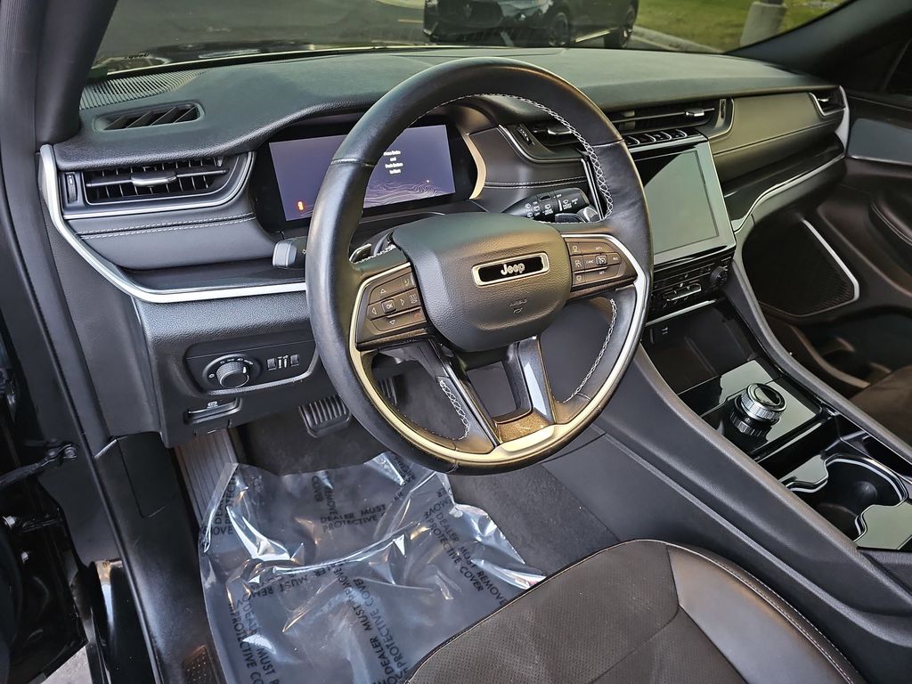 2022 JEEP GRAND CHEROKEE - Image 16