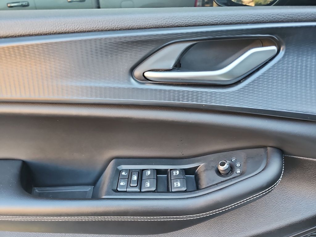 2023 JEEP GRAND CHEROKEE L - Image 28