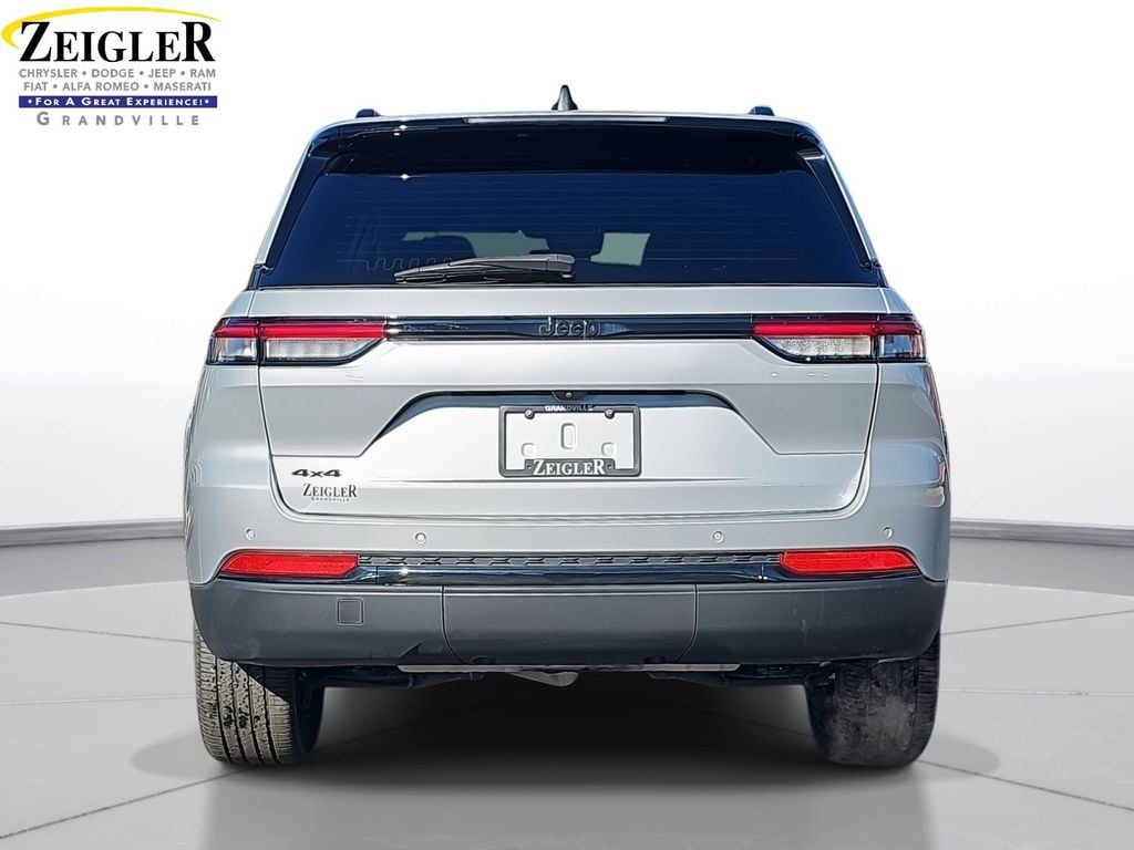 2023 JEEP GRAND CHEROKEE - Image 6