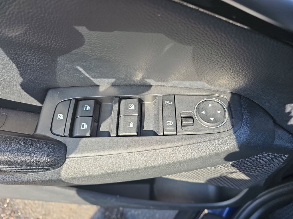 2021 KIA SELTOS - Image 26