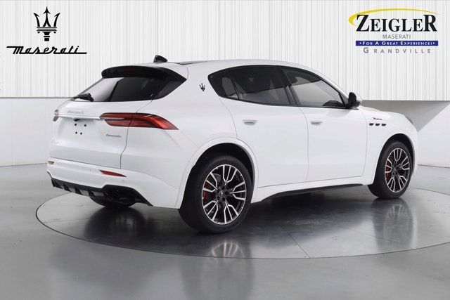 2023 Maserati Grecale Modena photo 3
