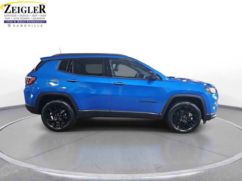 New 2026 Jeep Compass Latitude SUV