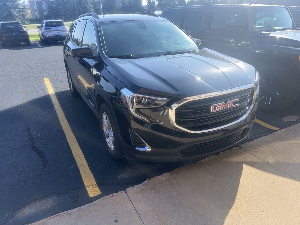 2020 Gmc Terrain SLE photo 3