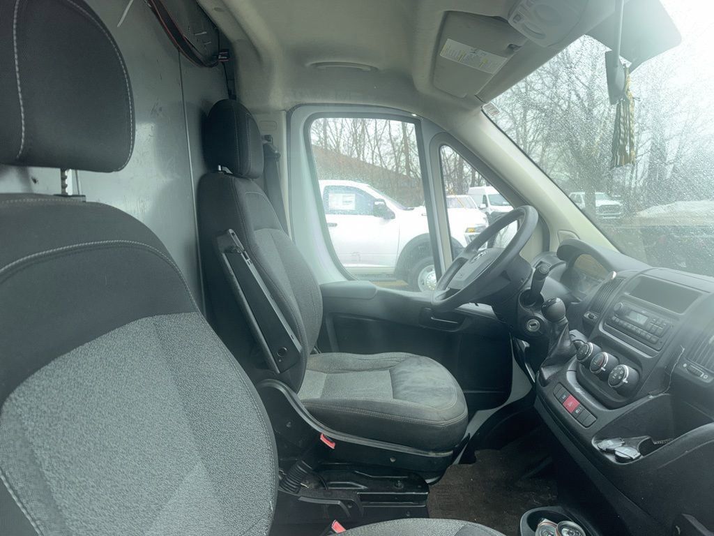 2014 RAM PROMASTER 2500 - Image 11