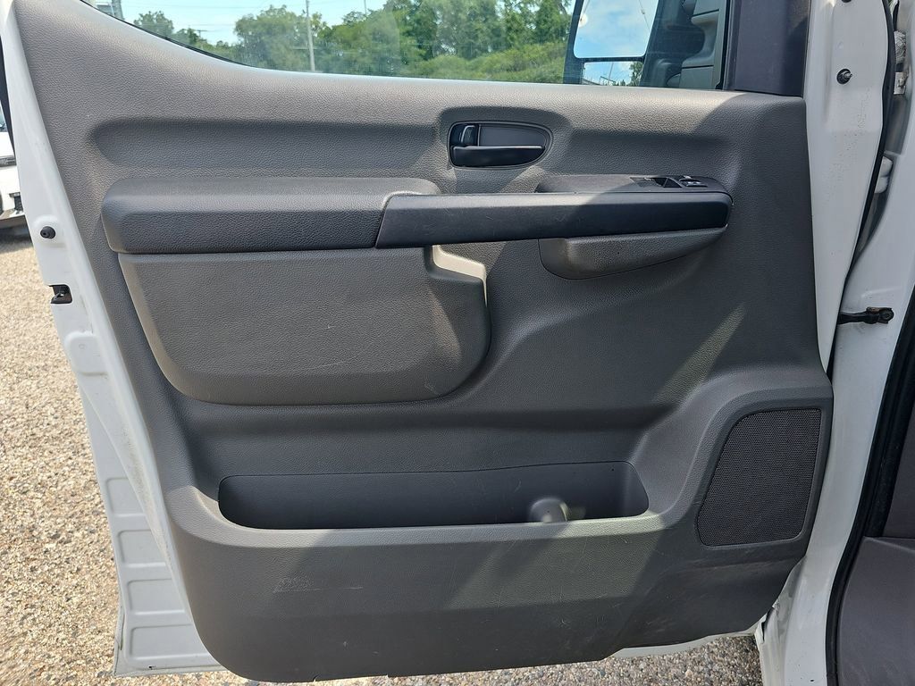2020 NISSAN NV - Image 25