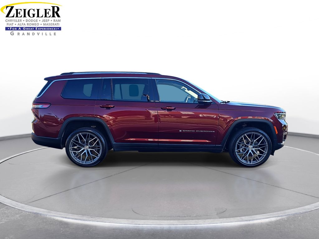 2021 Jeep Grand Cherokee Limited photo 4