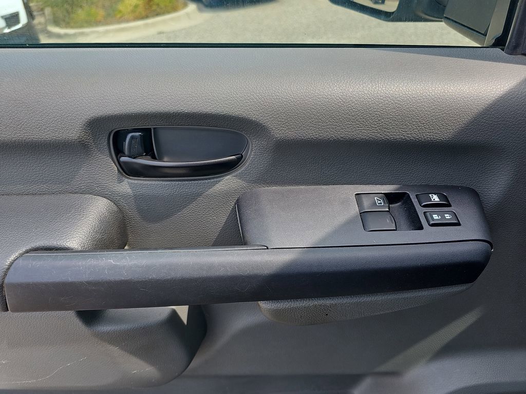 2020 NISSAN NV - Image 24