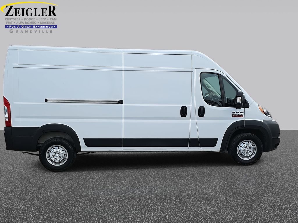 2021 RAM PROMASTER 2500 - Image 4